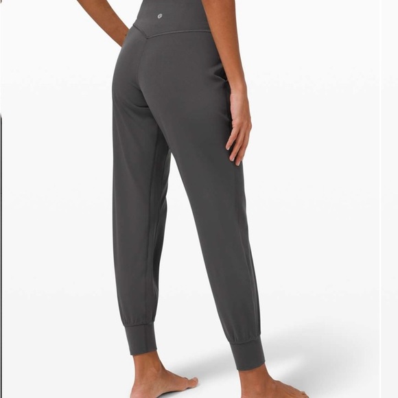 Align Joggers - Picture 3 of 9